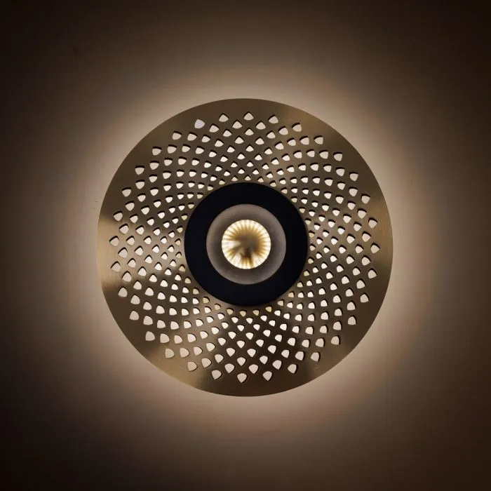 Декоративная подсветка ARTE LAMP BISCOTTO A2642AP-1GO | Дом Декора