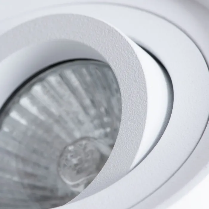 Точечный накладной светильник Arte Lamp FALCON A5645PL-1WH | Дом Декора